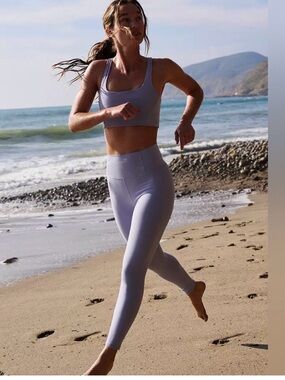 FP Movement by Free People | Never Better 7/8 Legging|
Platinum Tint Medium